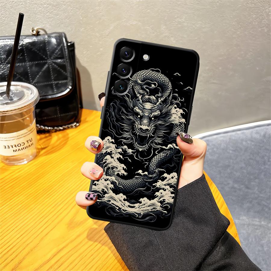 غطاء هاتف بتصميم التنين المتمو - مراجعة Samsung Galaxy A55 وسعره