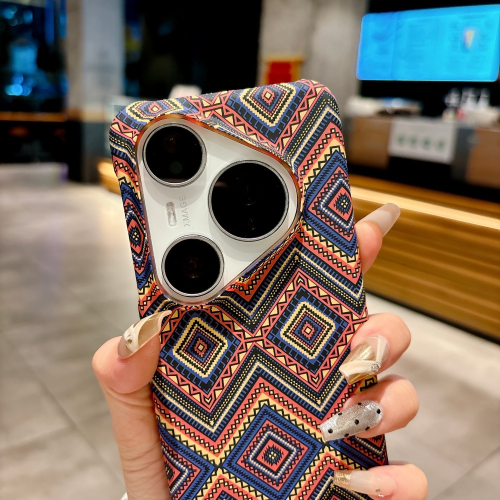 غطاء هاتف أصلي بتصميم ألياف ال - مراجعة Huawei Pura 70 وسعره